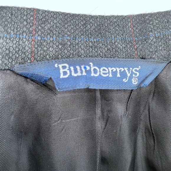 Burberry's Charcoal Gray Big Plaid 2-Button Suit Jacket & Pants Combo 40L - Picture 4 of 12